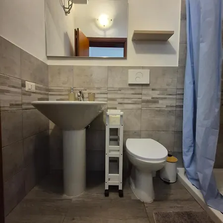 Casa Monoboito شقة كوارتو سانتيلينا